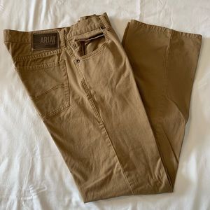 ARIAT MEN’S STRAIGHT FIT KHAKI PANTS, Size 32 X  34